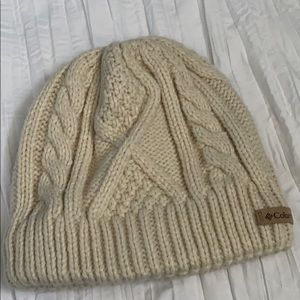 Columbia beanie